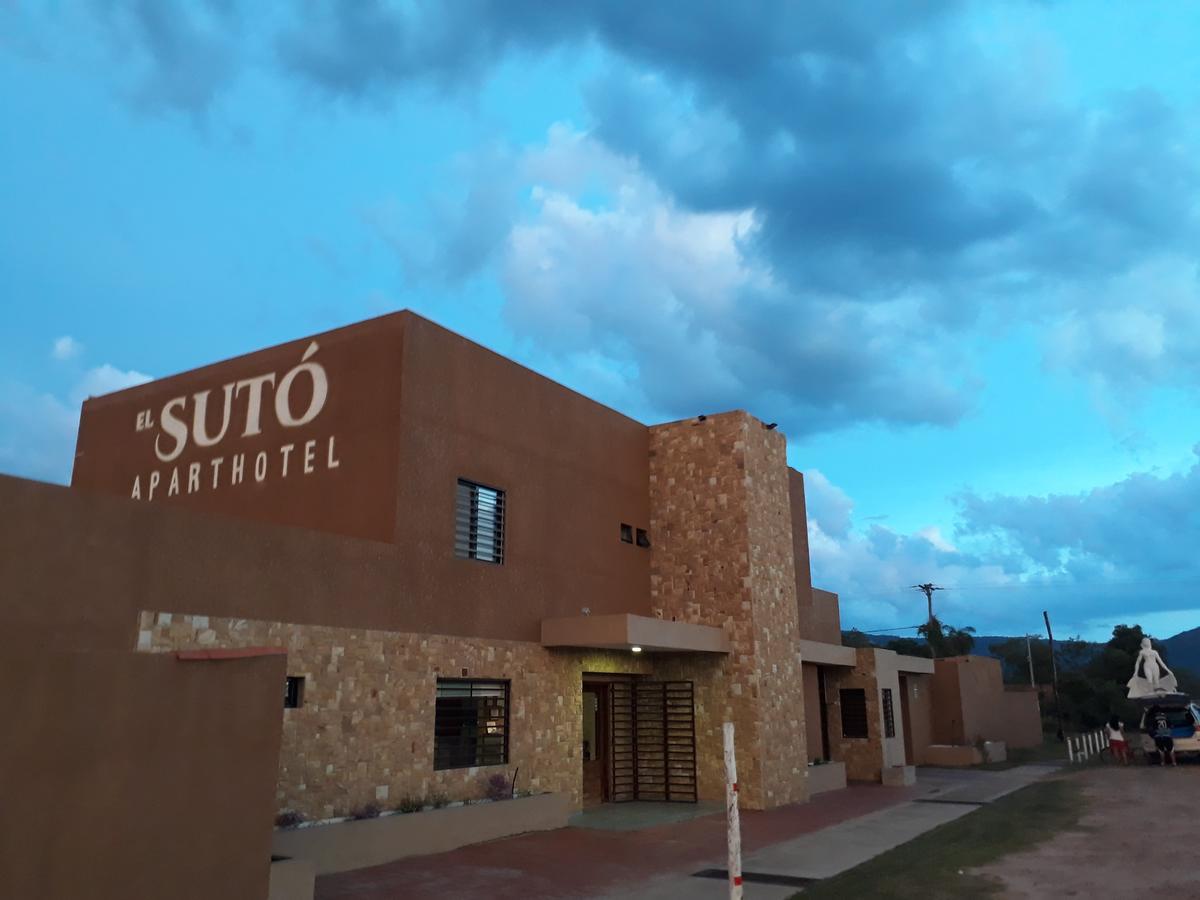 El Suto-Aparthotel San José de Chiquitos Exteriör bild